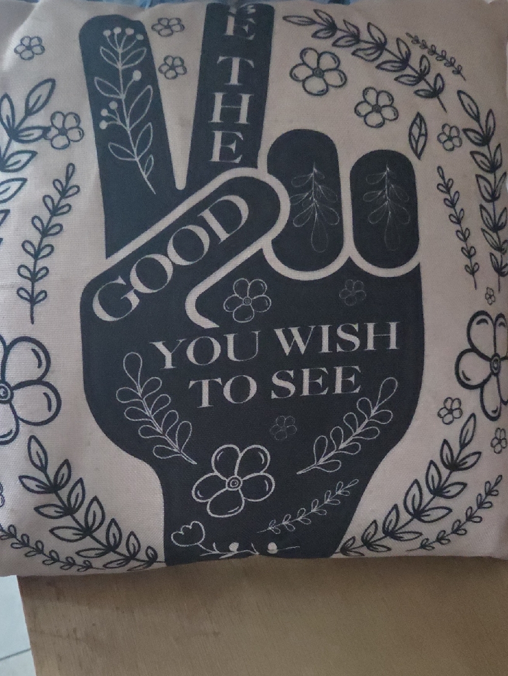 Decorative pillow with removable sham